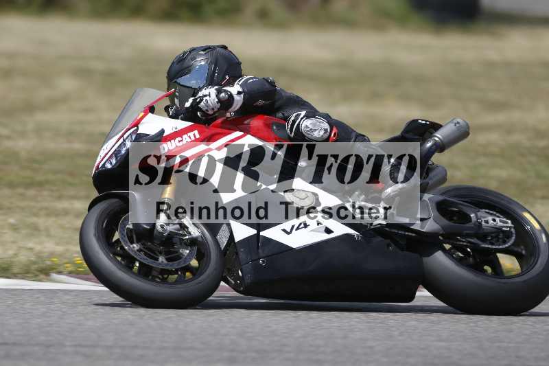 /21 17.06.2026  Ducati Schweiz Track Warmup ADR/Gruppe gruen/383